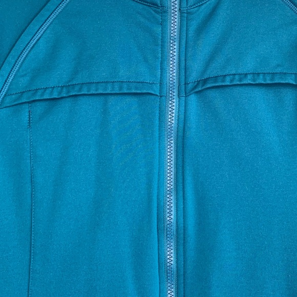 Fabletics Jacket - Teal - Medium - EUC - Athletic - Yoga - Workout - Picture 3 of 15